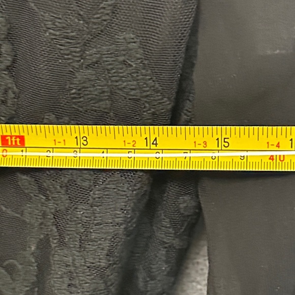 Talbots Petites Women’s Long Sleeve Sheer‎ Lace Sheath Dress Size 2P Whimsigoth - Picture 8 of 9